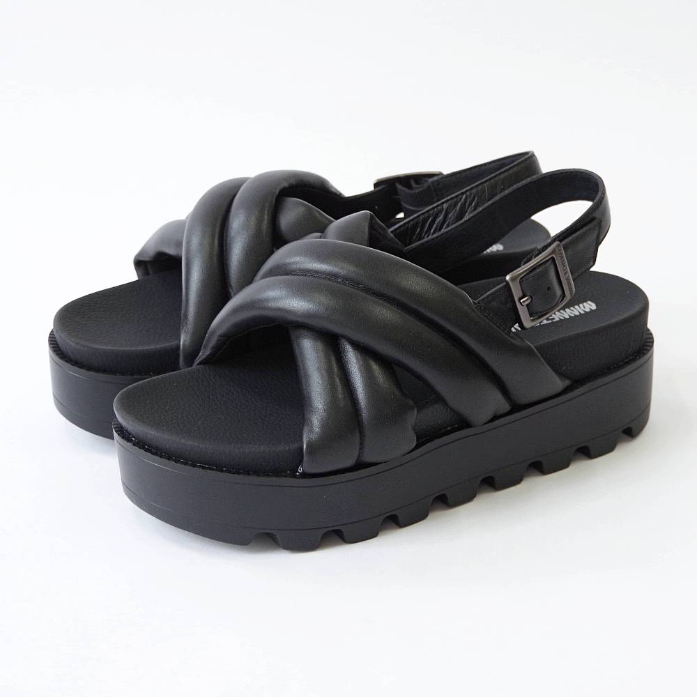 【ミネトンカ MINNETONKA】正規販売代理店 正規品 クロスベルトパデッドサンダル【23M03】