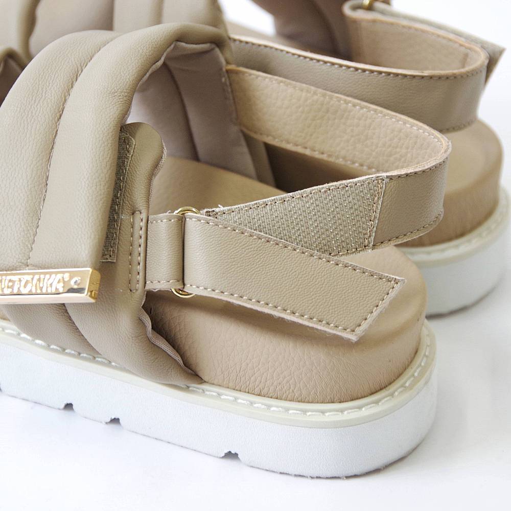 【特典付き】【MINNETONKA ミネトンカ】正規販売代理店 正規品 【25M02】 プラットフォームパフィストラップサンダル