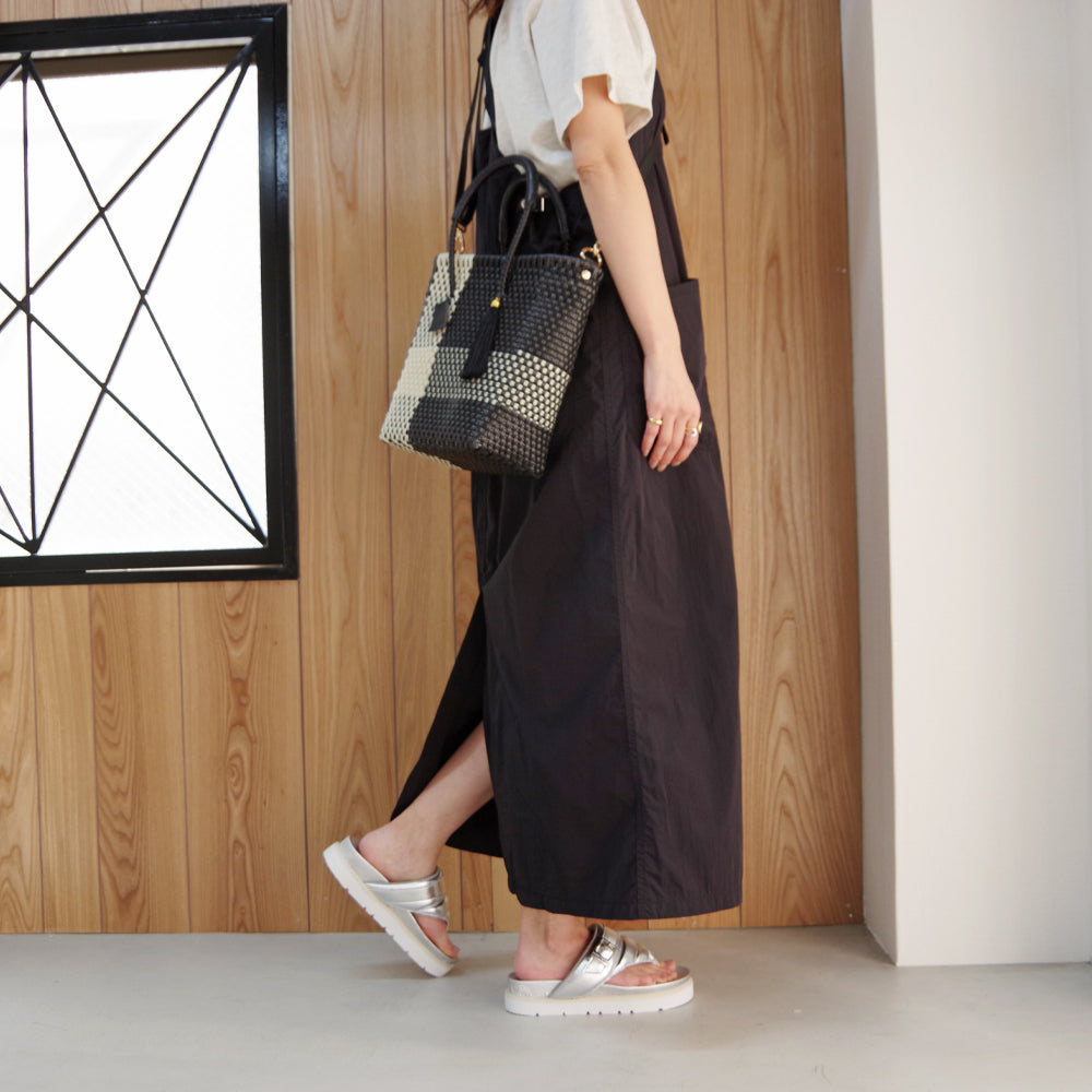 【特典付き】【MINNETONKA ミネトンカ】正規販売代理店 正規品 【25M03】 プラットフォームパフィトングサンダル