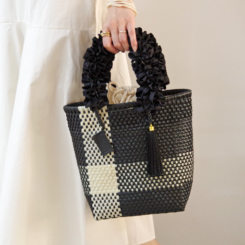 【WOVEN ウーヴン】フリルハンドルカバー【FRILL HANDLE COVER】