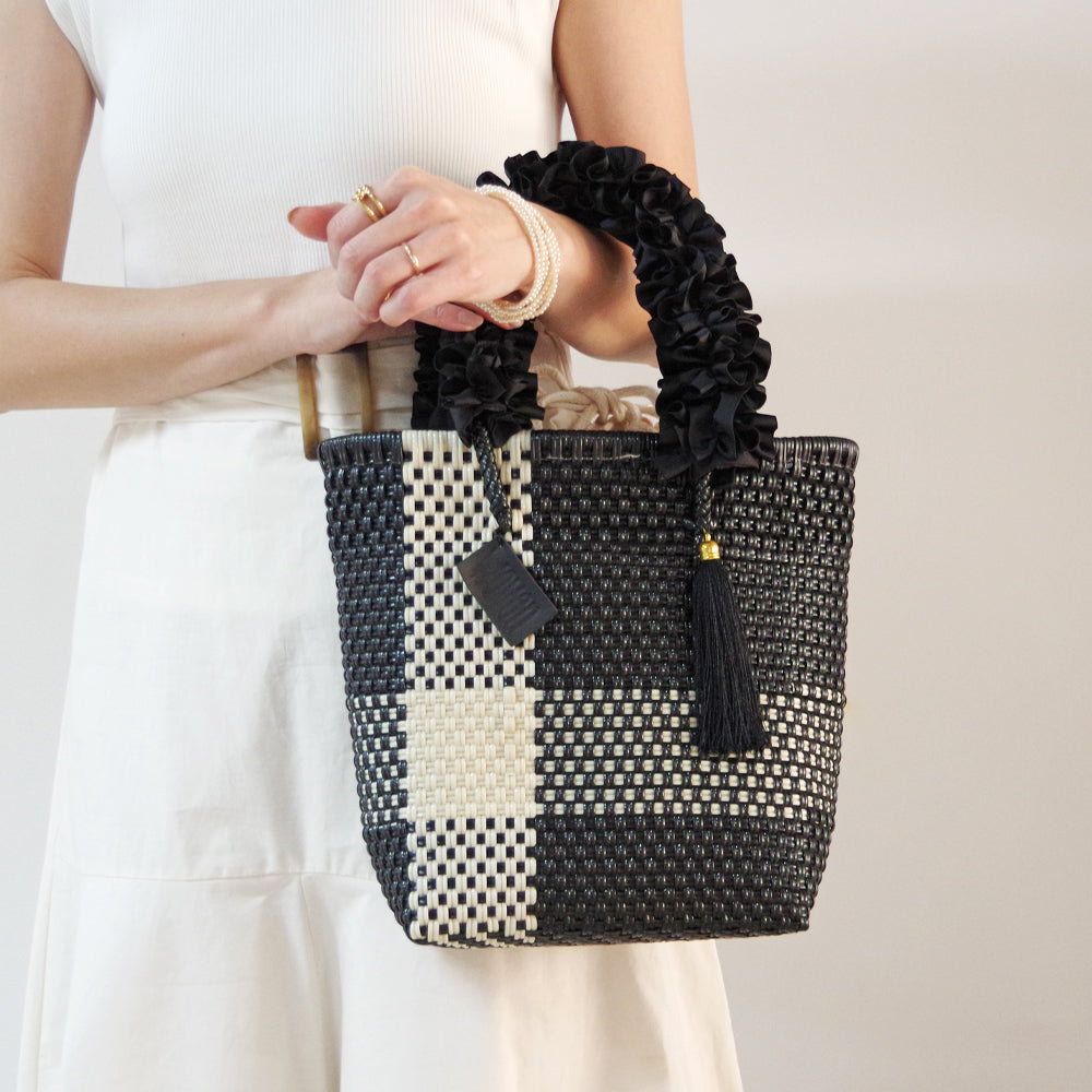 【WOVEN ウーヴン】フリルハンドルカバー【FRILL HANDLE COVER】