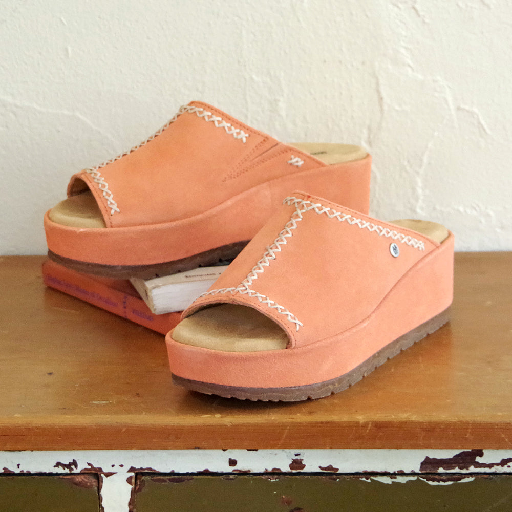 【特典付き】【MINNETONKA ミネトンカ】正規販売代理店 正規品 【PAISLEE】 ウェッジソール スライドサンダル 【565001 565467 565211 565829 565263】