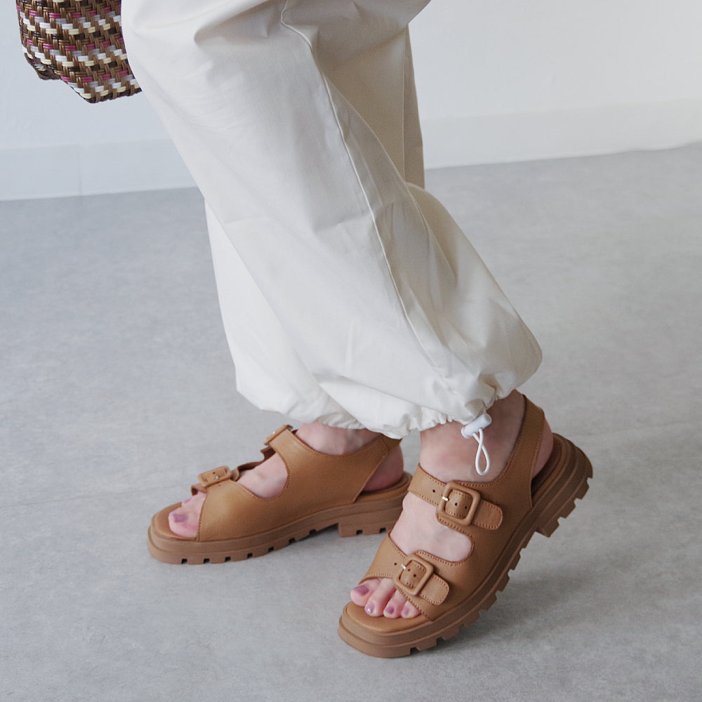 【BUENO SHOES ブエノシューズ】 ダブルベルトサンダル 【Y5505】 トルコ製 厚底 フラット スクエアトゥ トラックソール