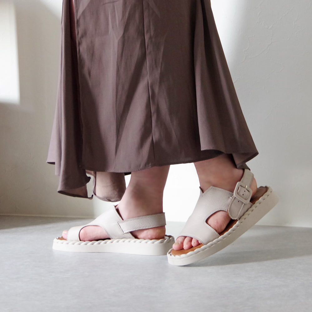 【BUENO SHOES ブエノシューズ】 ロープソールサンダル 【Y9104】 トルコ製 ラウンドトゥ つっかけ ストラップ デザインカット 厚底