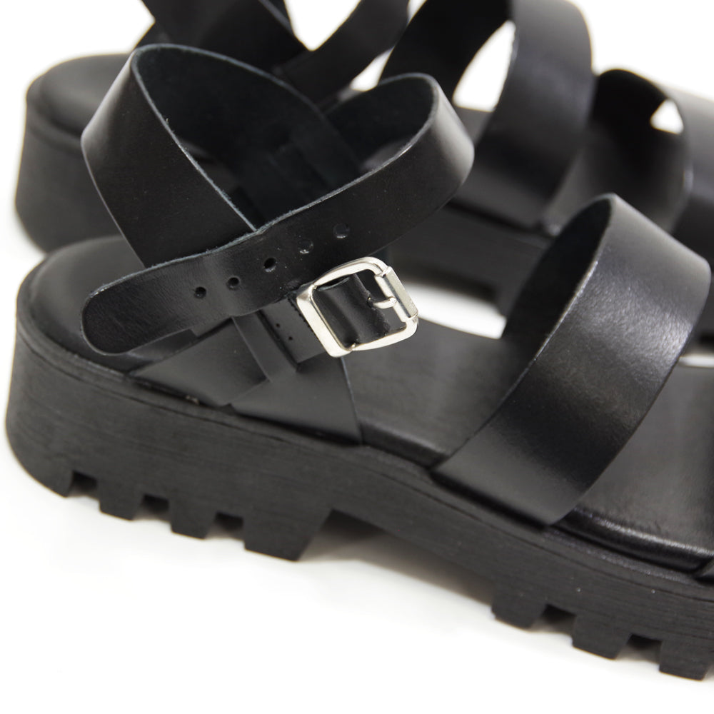 PUPE プーペ ダブルベルトサンダル【62846】