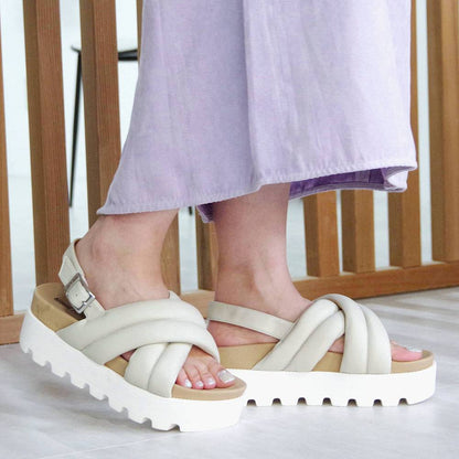 【ミネトンカ MINNETONKA】正規販売代理店 正規品 クロスベルトパデッドサンダル【23M03】