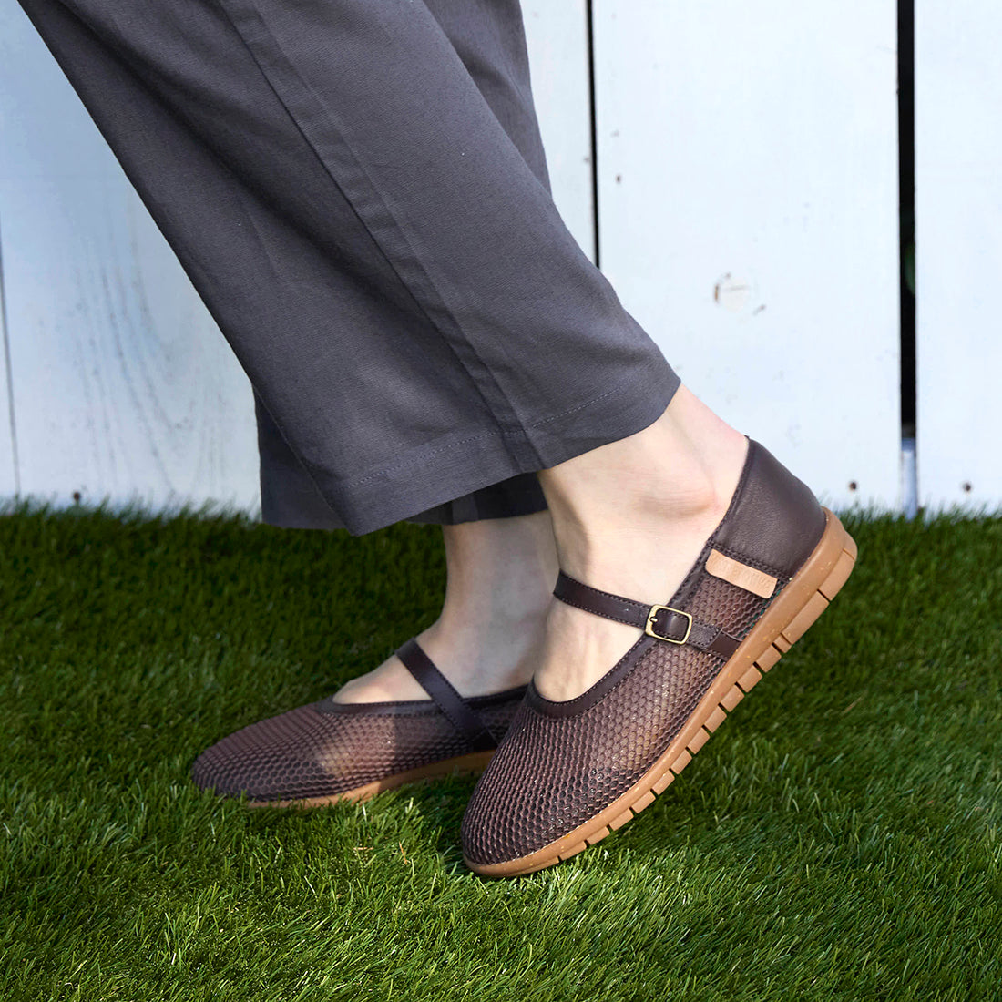 【MINNETONKA ミネトンカ】正規販売代理店 正規品 【25M01】 メッシュフラットシューズ