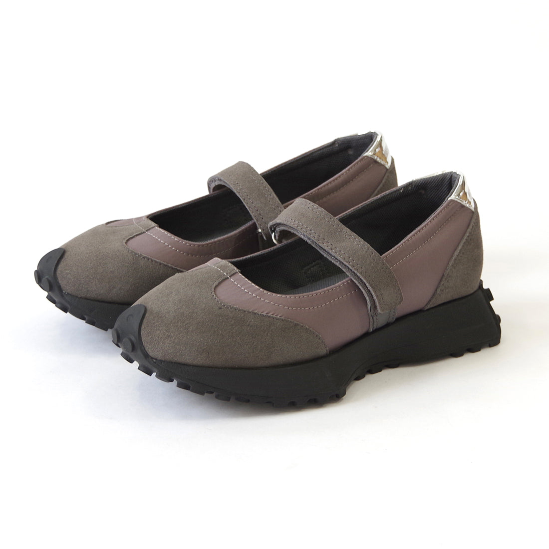 【MINNETONKA ミネトンカ】正規販売代理店 正規品 【25M06】 メリージェーンスニーカー