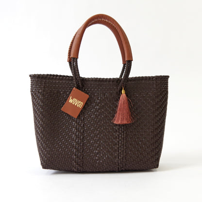 WOVEN ウーヴン Small Tote スモールトート 無地 単色 メルカドバッグ マルシェバッグ 旅行 レジャー 夏コーデ デイリー使い 軽量 裏地付き A5対応 トートバッグ レザーハンドル