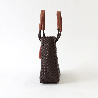 WOVEN ウーヴン Small Tote スモールトート 無地 単色 メルカドバッグ マルシェバッグ 旅行 レジャー 夏コーデ デイリー使い 軽量 裏地付き A5対応 トートバッグ レザーハンドル