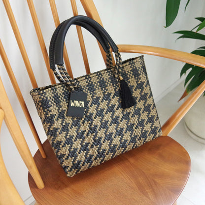 WOVEN ウーヴン Small Tote スモールトート メルカドバッグ マルシェバッグ 旅行 レジャー 夏コーデ デイリー使い