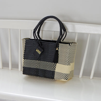 WOVEN ウーヴン Small Tote スモールトート メルカドバッグ マルシェバッグ 旅行 レジャー 夏コーデ デイリー使い