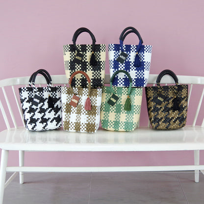 【WOVEN ウーヴン】Mini Tote ミニトート メルカドバッグ レディース かごバッグ 編み込みバッグ メキシコ製 プラカゴバッグ タッセル付き レザーハンドル 千鳥格子 チェック柄