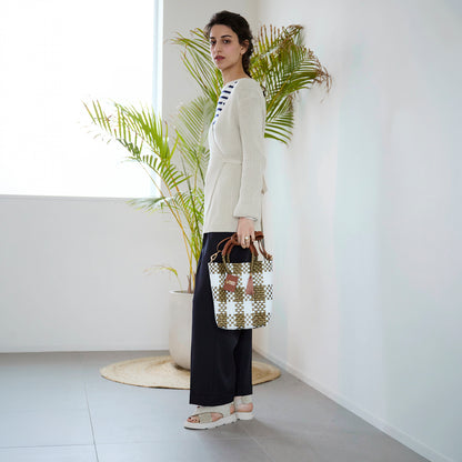 【WOVEN ウーヴン】Mini Shoulder Tote ミニショルダートート メルカドバッグ 旅行 レジャー 夏コーデ デイリー使い 軽量 裏地付き ミニバッグ 肩掛け 斜め掛け