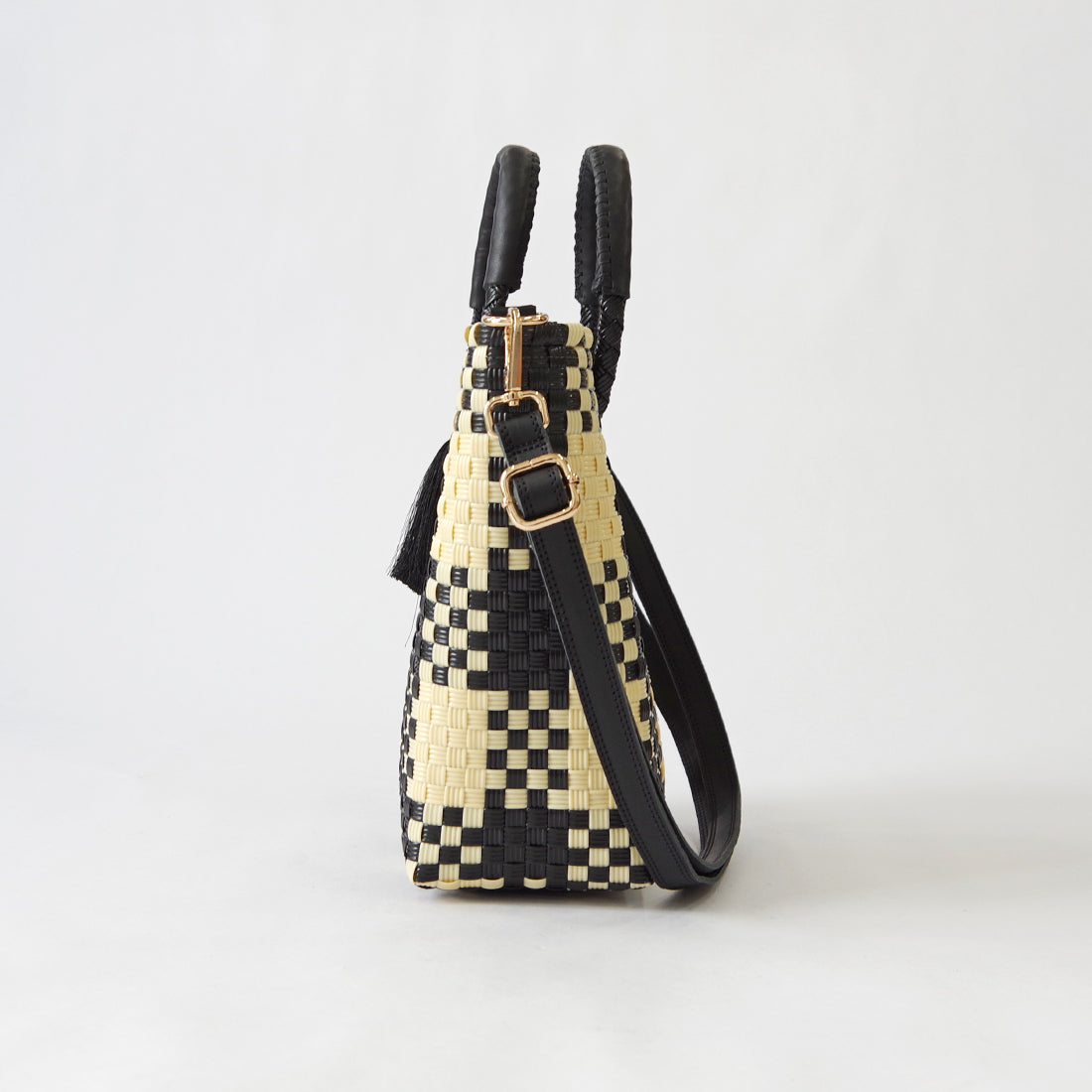 【WOVEN ウーヴン】Mini Shoulder Tote ミニショルダートート メルカドバッグ 旅行 レジャー 夏コーデ デイリー使い 軽量 裏地付き ミニバッグ 肩掛け 斜め掛け