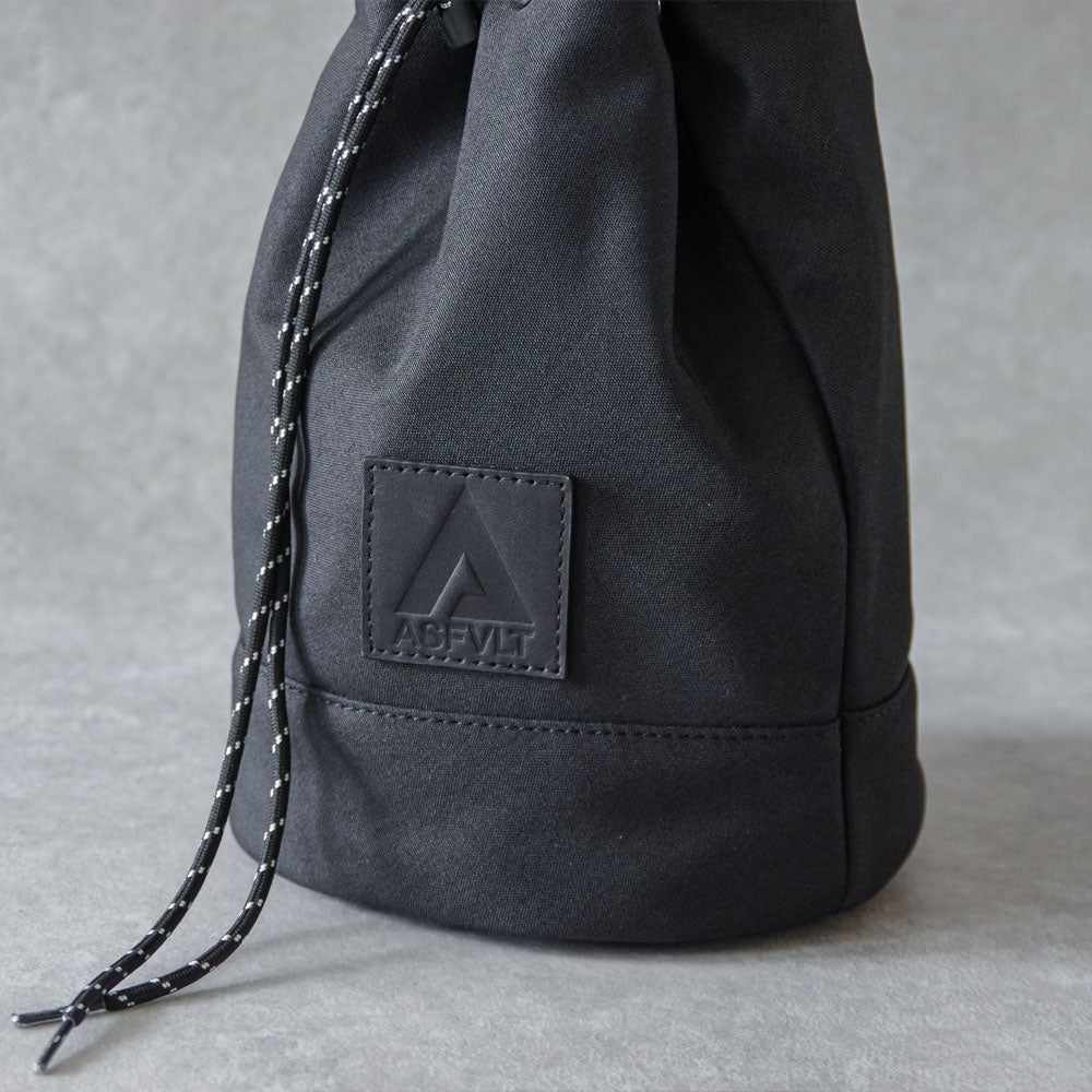 【ASFVLT アスファルト】DRAWSTRING SHOULDER BAG BLACK