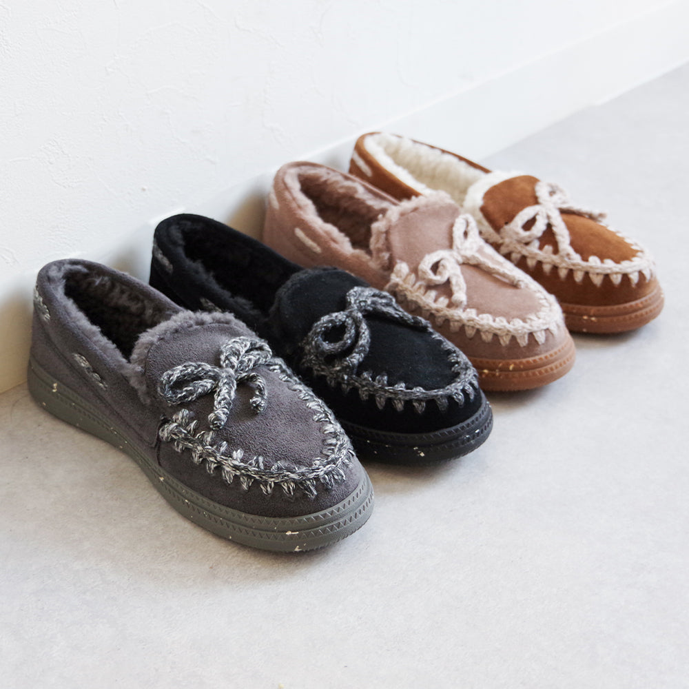 MINNETONKAミネトンカ ボアモカシン ダコタ グレー シープスキン