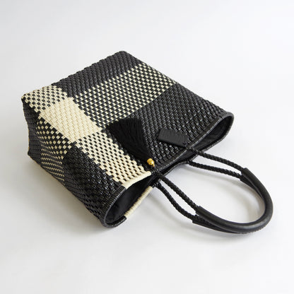 【WOVEN ウーヴン】メルカドバッグ スモール 【MERCADO BAG SMALL】 メキシコ製 カゴバッグ