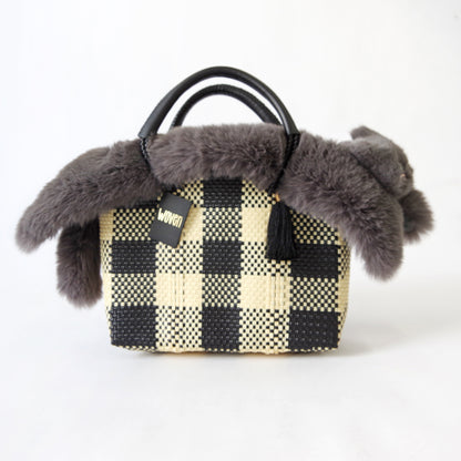 【売上の一部を寄付｜保護犬猫支援】WOVEN ウーヴン 【ECO FUR NEKO FLAP COVER】 エコファー猫フラップカバー かばん用アクセサリー ネコ 猫 ねこ 横型