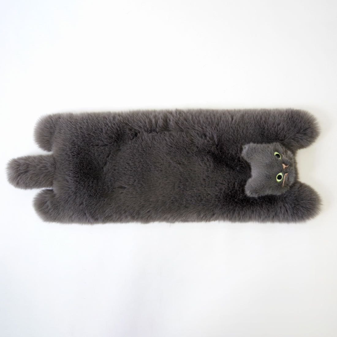 【売上の一部を寄付｜保護犬猫支援】WOVEN ウーヴン 【ECO FUR NEKO FLAP COVER】 エコファー猫フラップカバー かばん用アクセサリー ネコ 猫 ねこ 横型