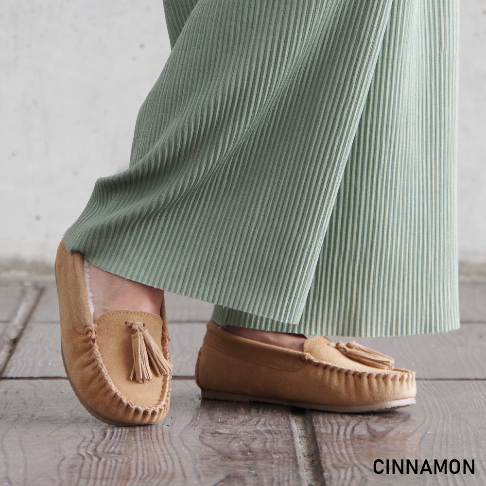 ミネトンカ MINNETONKA【KAY VENETIAN TASSEL】